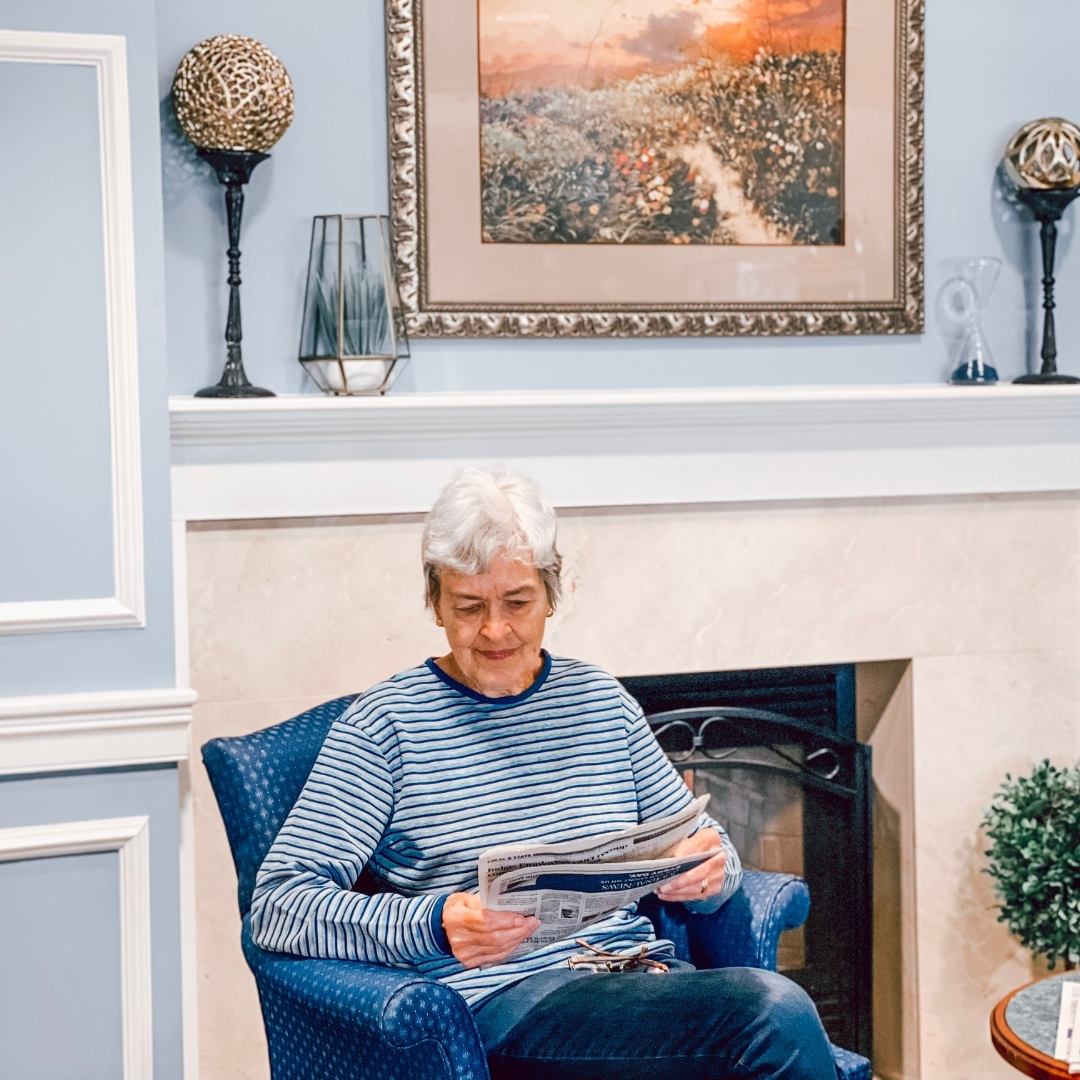 woman reading a magazine